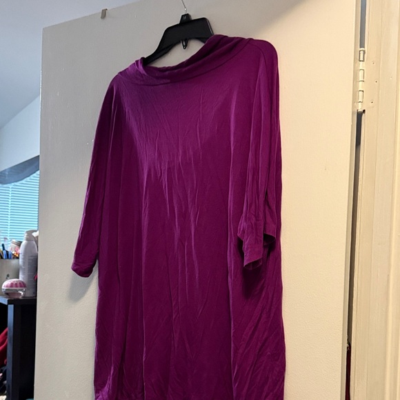 Old Navy Rich Purple Top - Picture 4 of 4